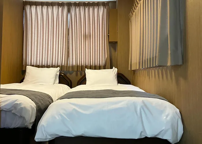 Yoyogi Park Hotel